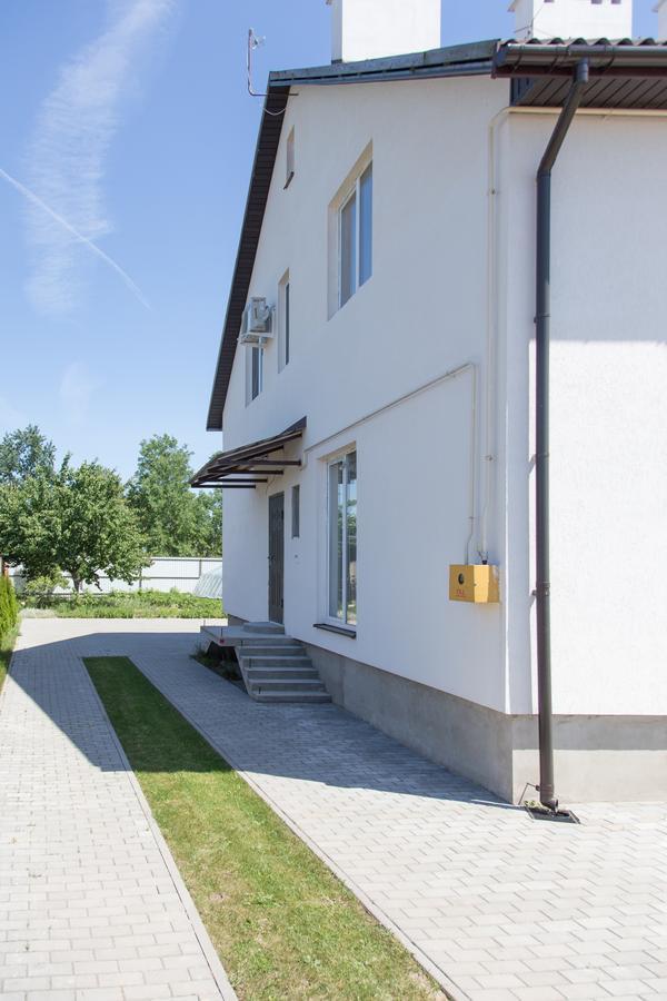 Guest House Аirport Breszt Kültér fotó